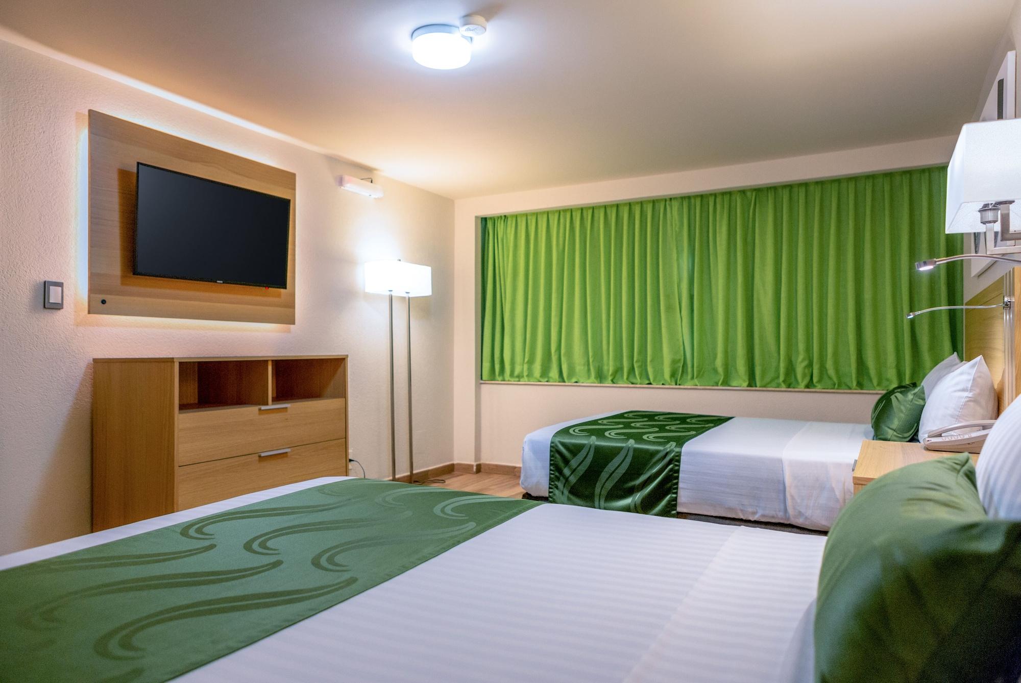 La Joya Pachuca Ξενοδοχείο Εξωτερικό φωτογραφία A typical hotel room at the hotel