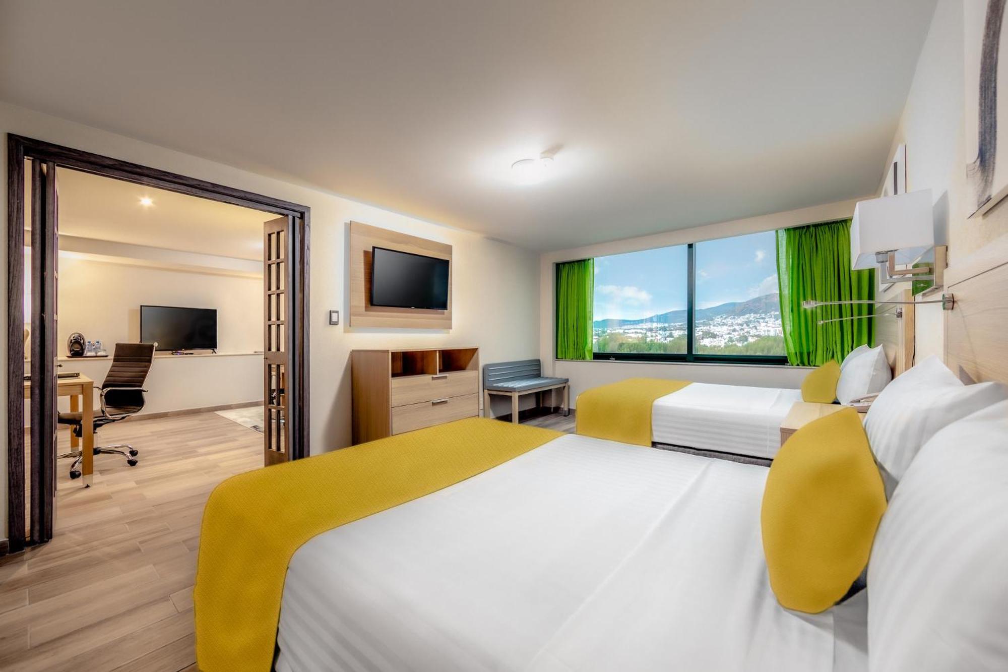La Joya Pachuca Ξενοδοχείο Εξωτερικό φωτογραφία A typical room at the hotel